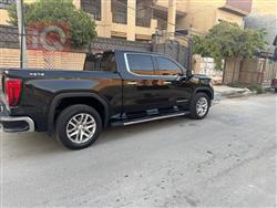 GMC Sierra